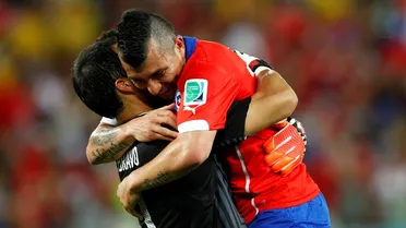 La opinión de Claudio Bravo sobre la inminente llegada de Gary Medel a Boca Juniors