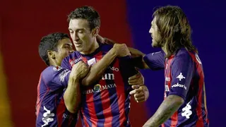 Defensa que agredió a árbitro chileno en 1999 volvió a Peñarol