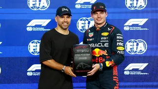 De las canchas a los circuitos: Sergio Agüero sorprende con participación en evento automovilístico