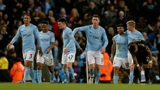 Manchester City de Claudio Bravo visita a Basilea en los octavos de final de la Champions