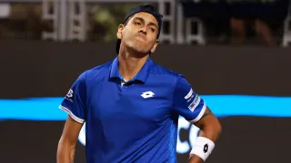 Tabilo cayó en un partido difícil de explicar y enciende alarmas antes del Australian Open