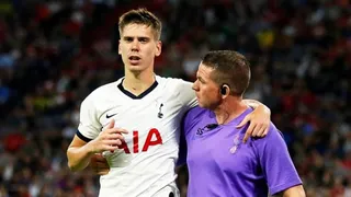 Defensor argentino Juan Foyth se perderá amistoso contra Chile por lesión de ligamentos