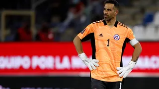 Claudio Bravo abordó los rumores sobre su vuelta al fútbol y la situación judicial de Jorge Valdivia