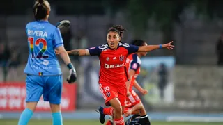 La U batió en la agonía a Santiago Morning y extendió su campaña perfecta en el Campeonato Femenino