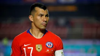 Universidad Católica se sumó a interés de Boca Juniors en busca del retorno de Gary Medel