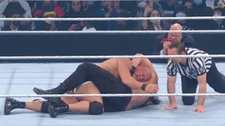 Roman Reigns retuvo el titulo universal de WWE al vencer a Goldberg en Arabia