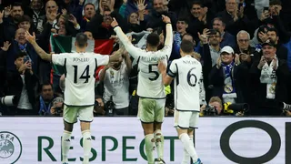 Real Madrid goleó a Napoli y mantuvo su liderato perfecto en la Champions