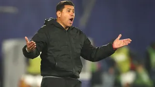 El técnico que podría complicar a Nicolás Córdova en La Roja y despierta interés en Chile