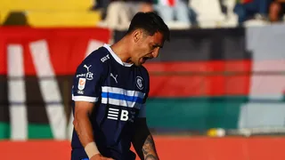 El escándalo que sacude a U. Católica: fichaje lesionado y sin exámenes médicos