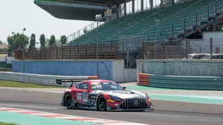 Benjamín Hites tuvo un auspicioso regreso a las pistas