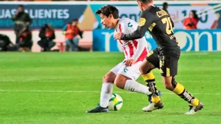 Matías Fernández jugó en empate de Necaxa ante Morelia por la liga mexicana