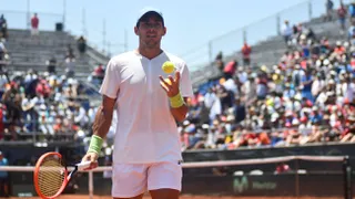 Chile volvió al Grupo Mundial de la Copa Davis tras triunfazo de Garin sobre Bublik