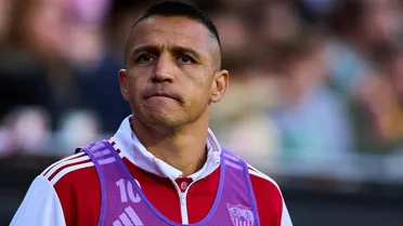 Prensa española fulmina a Alexis Sánchez tras el empate de Sevilla ante Valencia