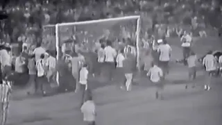 Este martes se cumplieron 50 años del gol número 1.000 anotado por Pelé