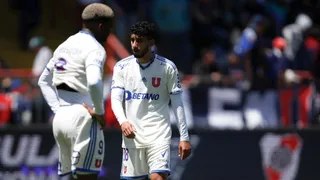 La U fue vapuleada por Huachipato y sigue sin asegurar su permanencia en Primera