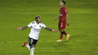Los juveniles armaron y Gaete definió cruzado para dar la ventaja a Colo Colo ante Ñublense