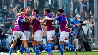 Le anotó con la UC a Colo Colo en el Monumental y ahora sufre por millonaria demanda