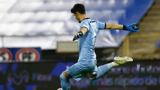 La formación de la UC para medirse a Curicó Unido por el Campeonato Nacional