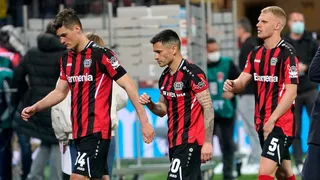 Bayer Leverkusen contó con Charles Aránguiz en abultado triunfo sobre Fürth