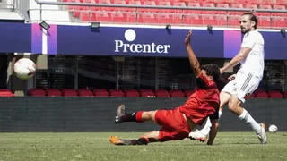 ¡Encendido! El golazo de Christian Santos para darle el triunfo a Colo Colo contra Estudiantes