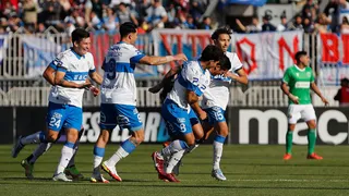 ¿El gol del Campeonato? Felipe Gutiérrez anotó un tremendo tanto desde 70 metros