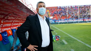 Santiago Escobar: Acepto las críticas, pero no voy a abandonar el barco