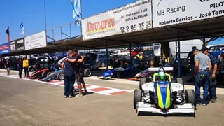 Sebastián Valenzuela se quedó con las primeras dos fechas de la Fórmula 3