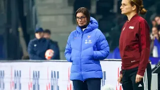 Seleccionadora de Francia fue despedida por fricciones con sus jugadoras