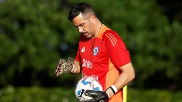 Guillermo Maripán puso la cuota de calma: “Claudio Bravo está en plena salud para competir”