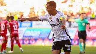 Colo Colo respira: la anotación de Vicente Pizarro encamina la lucha continental