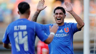 La U recupera la sonrisa en Copa Chile a punta de goles
