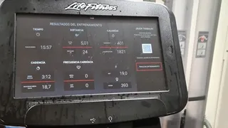 Arturo Vidal aumentó la dificultad de su desafío en trotadora