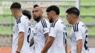 Noticias de Colo Colo hoy domingo 1 de febrero: Blanco y Negro acelera por el reemplazo de Pavez, mientras el plantel sufre los coletazos del debut