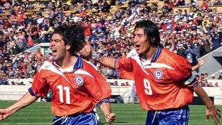 “Buenas fotos bambino”: El notable y nostálgico diálogo de Salas y Zamorano en Instagram