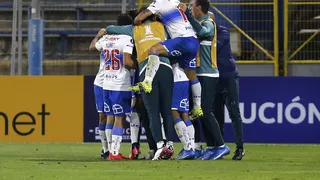U. Católica visita a Argentinos Juniors en crucial duelo para mantener la ilusión en la Libertadores