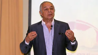 Abumohor: “Vamos a seguir tocando fondo si no hacemos los cambios que correspondan”