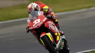 Ex campeón de motociclismo se contagió a propósito para tener certificado sanitario sin vacuna