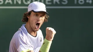 Nicolás Jarry enfrenta a Tommy Paul en segunda ronda de Roland Garros