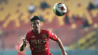 Unión Española oficializó partida de Benjamín Galdames al fútbol mexicano