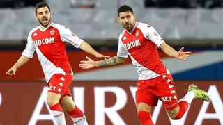 Guillermo Maripán fue figura al anotar un golazo en importante victoria de Monaco ante PSG