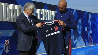 José Luis Navarrete dio la bienvenida a Marcos Riquelme en Universidad de Chile