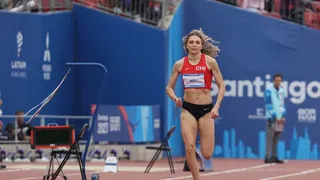 Martina Weil dominó la semifinal de los 400 metros en la pista atlética del Nacional