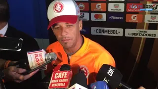 Andrés D’Alessandro elogió a Charles Aránguiz y Marcelo Díaz: Son jugadores de otra clase