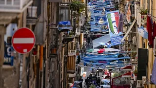 Nápoles prepara sus calles para la conquista del tercer Scudetto de la historia de su club