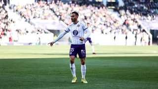 Gabriel Suazo se lució con una tremenda jugada en victoria de Toulouse