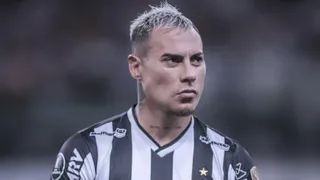 Eduardo Vargas ingresó en caída de Atlético Mineiro contra Flamengo