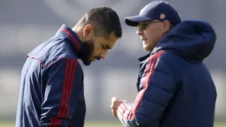 Johnny Herrera: Con Arias arreglaría las cosas a la antigua, pero no se puede