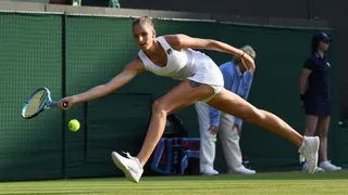 Karolina Pliskova levantó un difícil partido para llegar a octavos en Wimbledon