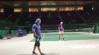 Nicolás Jarry entrenó con Alejandro Tabilo bajo la atenta supervisión de Marcelo Ríos