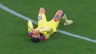 ¡Alarmas en La Roja! Diego Valdés salió lesionado del clásico entre América y Chivas